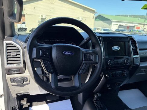 Used 2017 Ford F250 XLT AWD/4WD image 16