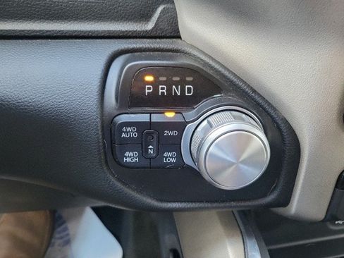 Used 2021 RAM 1500 Laramie AWD/4WD image 13