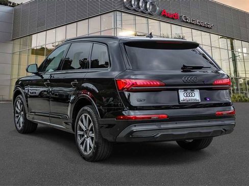 Used 2023 Audi Q7 2.0T Premium Plus w/ Premium Plus Package image 2