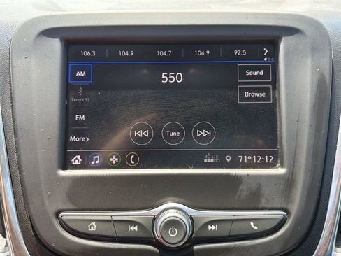 Used 2020 Chevrolet Equinox LT w/ Driver Convenience Package FWD image 16