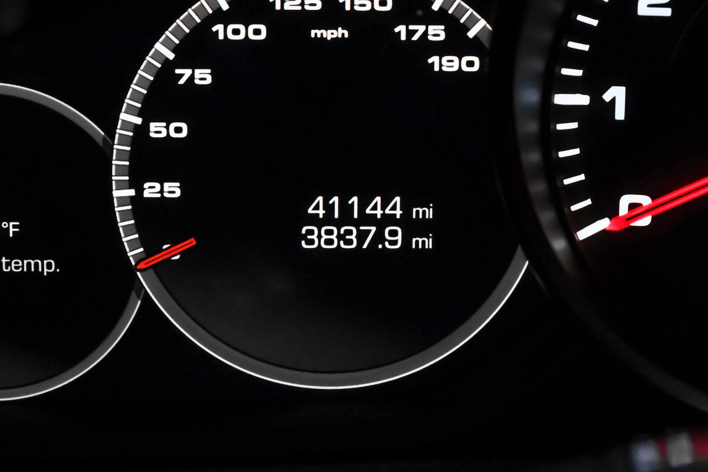 Used 2019 Porsche Panamera 4 AWD/4WD image 21