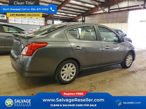 Used 2019 Nissan Versa SV FWD image 4