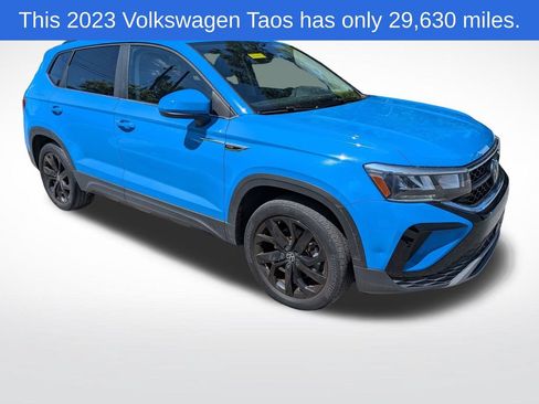 Used 2023 Volkswagen Taos SE w/ Panoramic Sunroof Package AWD/4WD image 1