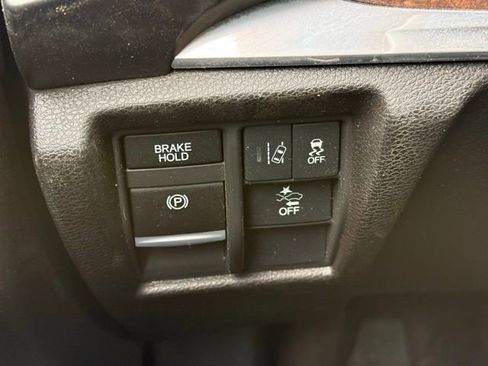 Used 2017 Acura MDX SH-AWD w/ Technology Package image 17