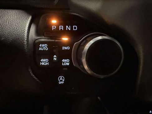 Used 2019 RAM 1500 Big Horn AWD/4WD image 43