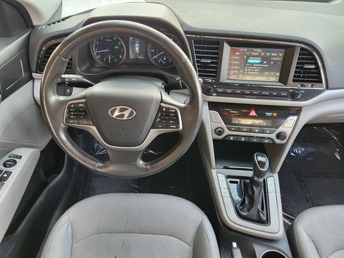 Used 2017 Hyundai Elantra SE w/ SE A/T Tech Package 03 FWD image 29