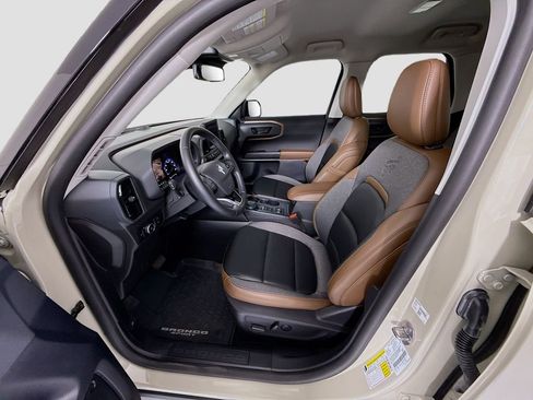 Used 2024 Ford Bronco Sport Outer Banks image 19