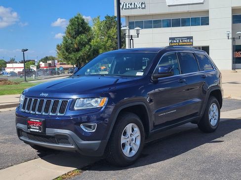 Used 2016 Jeep Grand Cherokee Laredo w/ Quick Order Package 23E image 8