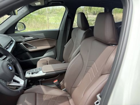 Used 2025 BMW X1 xDrive28i w/ Convenience Package image 14