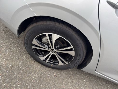 Used 2022 Nissan Sentra SV image 18