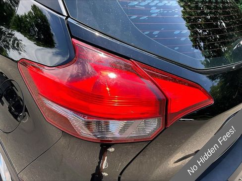 Used 2020 Nissan Kicks S FWD image 20