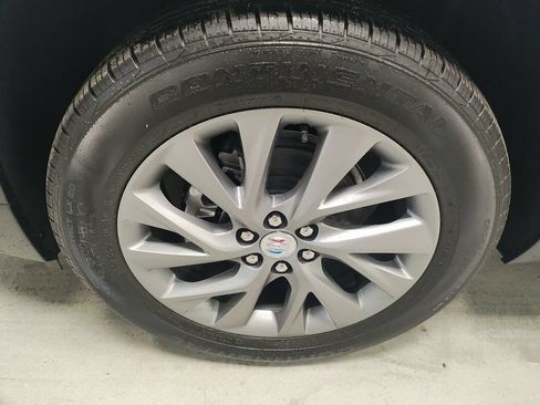 New 2026 Buick Enclave Preferred FWD image 19