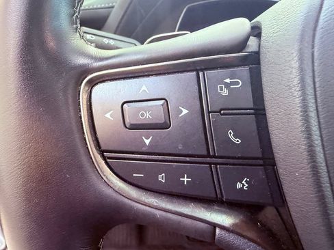 Certified 2022 Lexus LS 500 w/ Accessory Package (Z2) RWD image 21
