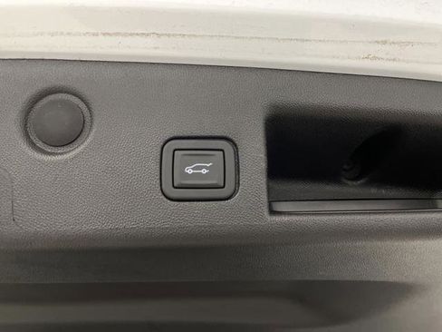 Used 2024 Chevrolet Equinox RS w/ RS Leather Package image 15