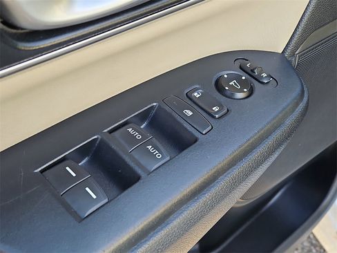 Used 2019 Honda CR-V EX-L image 28