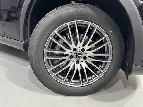 New 2026 Mercedes-Benz GLC 300 4MATIC image 9
