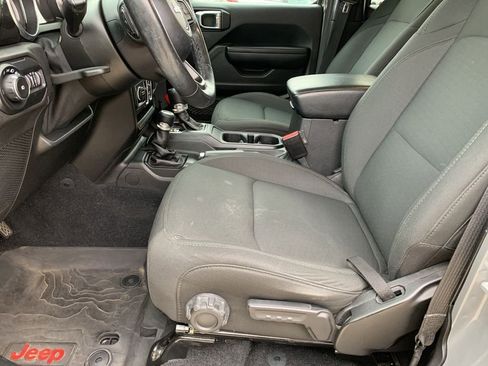 Used 2021 Jeep Wrangler Unlimited Sport image 10