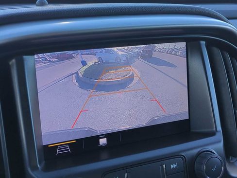 Used 2022 Chevrolet Colorado ZR2 image 15