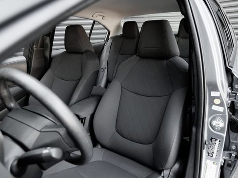 Used 2020 Toyota Corolla LE w/ Carpet Mat Package (TMS) FWD image 5
