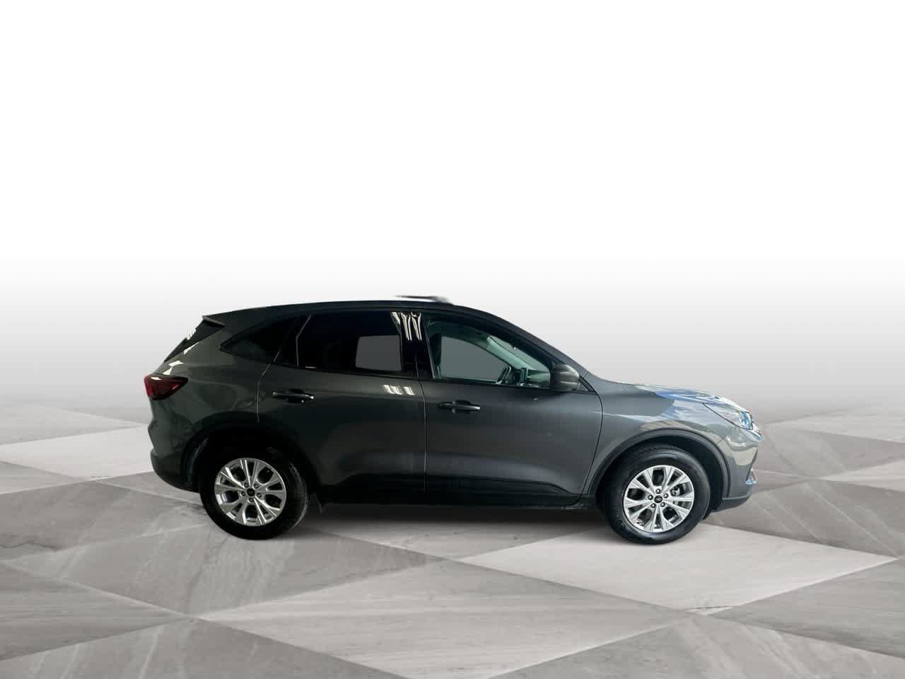 Used 2025 Ford Escape Active FWD image 9