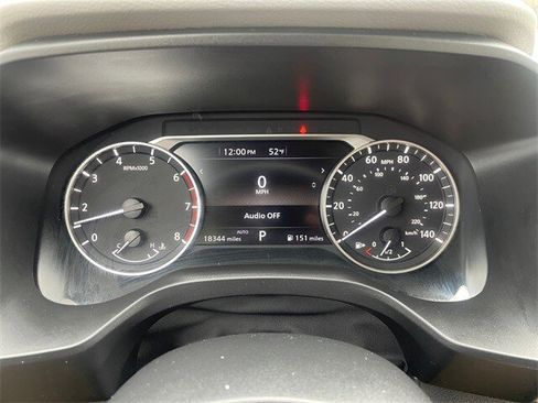 Used 2023 Nissan Rogue SV image 18