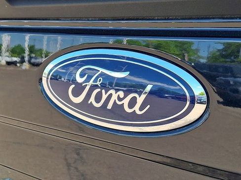 Used 2020 Ford F350 XLT w/ Snow Plow Prep Package AWD/4WD image 28