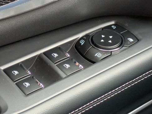 New 2025 Ford Expedition Max Platinum w/ Stealth Performance Package image 28