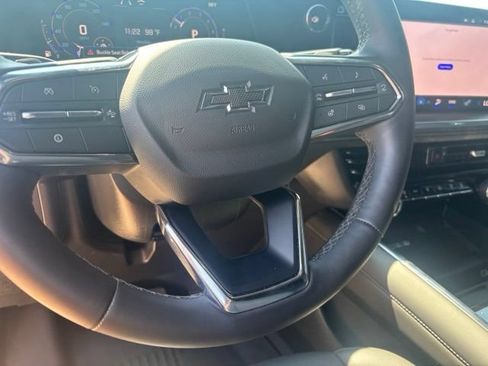 Used 2026 Chevrolet Tahoe Z71 w/ Comfort Package AWD/4WD image 20