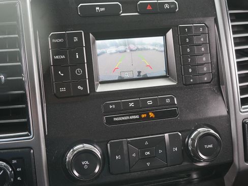 Used 2018 Ford F150 XLT w/ Max Trailer Tow Package AWD/4WD image 18