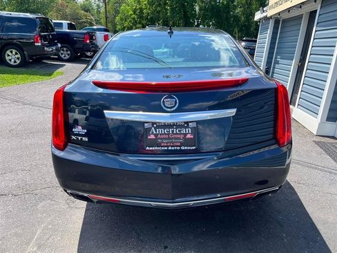 Used 2013 Cadillac XTS Luxury w/ Driver Awareness Package FWD image 5