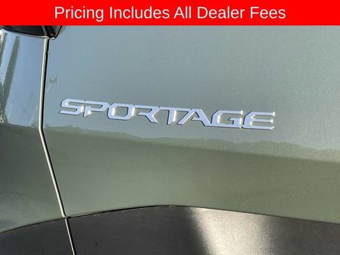 Used 2024 Kia Sportage X-Line w/ X-Line Premium Package AWD/4WD image 6