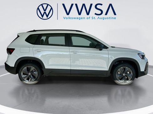 Certified 2025 Volkswagen Taos S FWD image 9