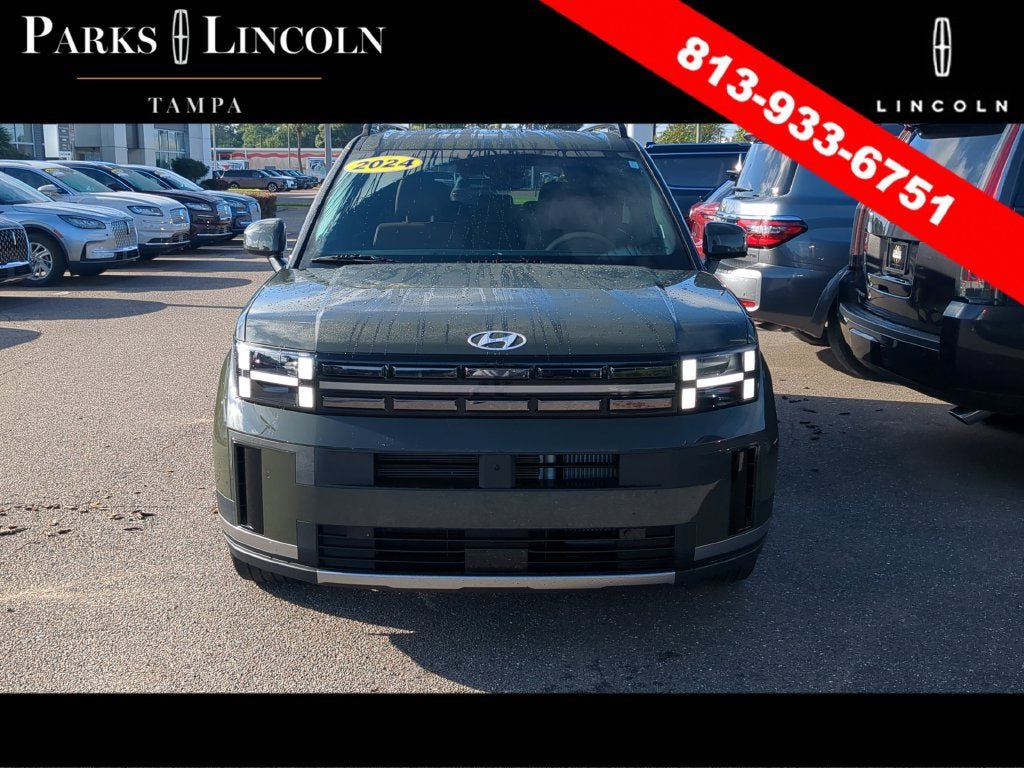 Used 2024 Hyundai Santa Fe Limited FWD image 2