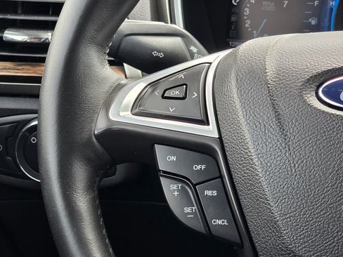 Used 2014 Ford Fusion SE w/ Equipment Group 202A FWD image 18