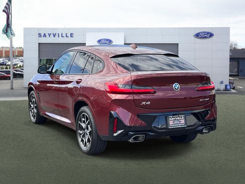 Used 2022 BMW X4 xDrive30i w/ M Sport Package 2 AWD/4WD image 4