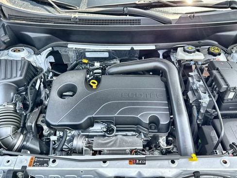 New 2024 Chevrolet Equinox LS w/ LPO, Floor Liner Package image 30