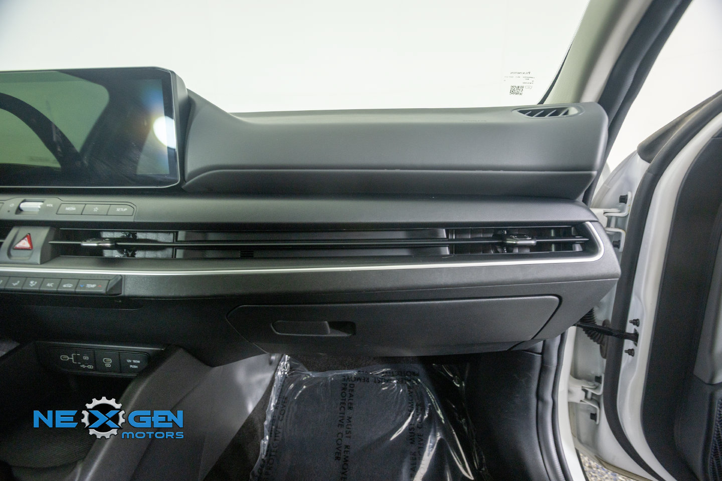 Used 2025 Kia K4 FWD image 9
