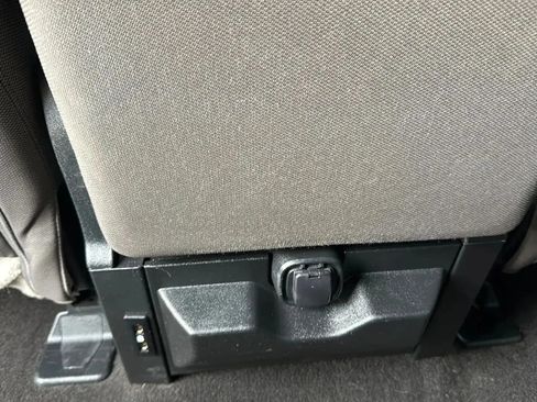 Used 2020 Ford F150 XLT AWD/4WD image 27