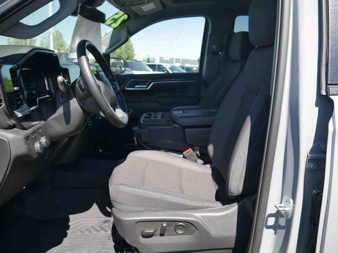 Used 2025 Chevrolet Silverado 1500 RST AWD/4WD image 29