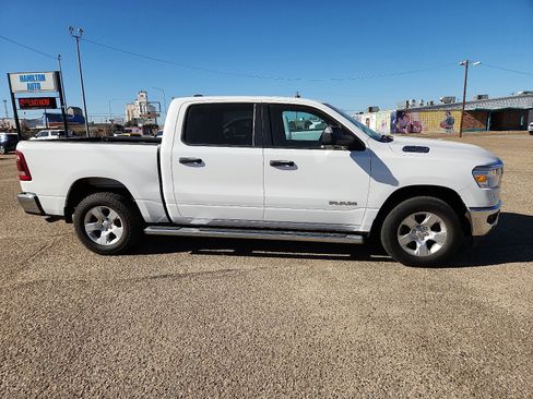 Used 2023 RAM 1500 Big Horn image 5