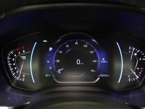 Used 2020 Hyundai Santa Fe Limited w/ Cargo Package FWD image 18