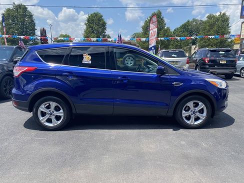Used 2014 Ford Escape SE image 4
