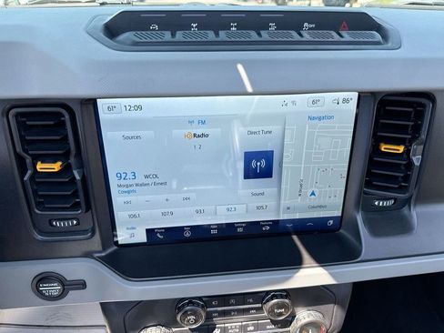 Used 2022 Ford Bronco Badlands AWD/4WD image 16