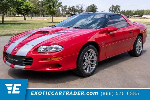 Used 2002 Chevrolet Camaro Z28 w/ SS Performance/Appearance Pkg RWD image 1