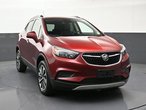 Certified 2022 Buick Encore Preferred w/ Safety Package AWD/4WD image 7