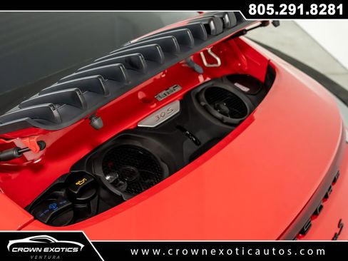 Used 2020 Porsche 911 Carrera S image 24