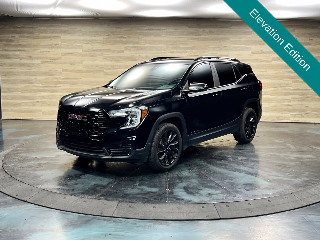 Used 2024 GMC Terrain SLE w/ Elevation Edition AWD/4WD image 5