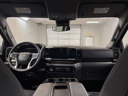 Used 2024 Chevrolet Silverado 1500 LT image 21