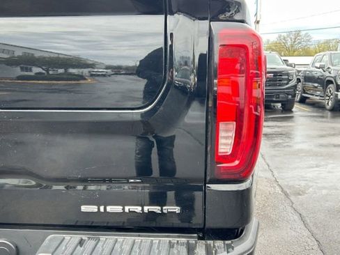 Used 2024 GMC Sierra 1500 Denali w/ Denali Reserve Package AWD/4WD image 9