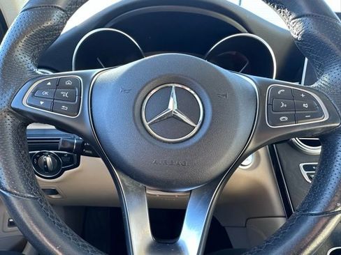 Certified 2018 Mercedes-Benz GLC 300 4MATIC image 8